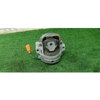 опора двигателя Audi A5 /S5 Coupe/Sportback 2013 8r0199381c