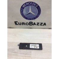 Усилитель антенны Mercedes C-class W204 Mercedes W212 E 2009> A2048200089