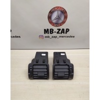 Воздуховод салонный Mercedes W163 Mercedes W163 ML 1997-2005 A1638300154