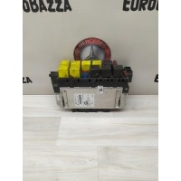 Блок предохранителей передний Mercedes W220 Mercedes W220 S 1998-2005 0205451732