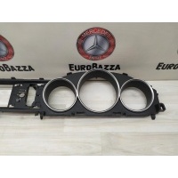 Накладка панели приборов Mercedes W204 Mercedes W204 C 2007-2014 A2046890339