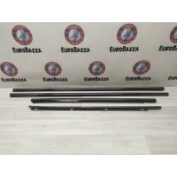 Накладка стекла двери внешняя Mercedes W210 Mercedes W210 E 1995-2002 A2106900780