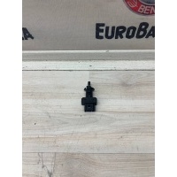 Датчик включения сигнала тормоза Mercedes W203 Mercedes W203 C 2000-2007 A0065451014