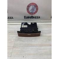 Пепельница Mercedes W164 Mercedes W164 ML 2005-2011 A1648100030