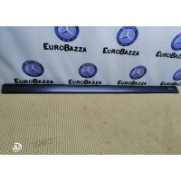 Молдинг двери Mercedes W202 Mercedes W202 C 1993-2000 A2026900462