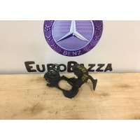 Замок капота Mercedes W208 Mercedes W208 CLK 1997-2002 A2088870127