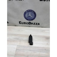Датчик педали тормоза Mercedes Mercedes W203 C 2000-2007 A0015452009
