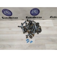 Болты заднего моста Mercedes W163 Mercedes W163 ML 1997-2005 A1633370072