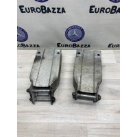 Кронштейн переднего усилителя Mercedes W204 Mercedes W204 C 2007-2014 A2046200995