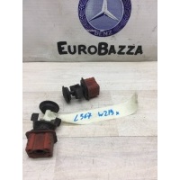 Крепления радитора Mercedes W219 Mercedes W219 CLS 2004-2011 A2115040312