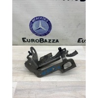 Кронштейн двигателя спереди Mercedes Om651 Mercedes W207 E 2010> A6512231341