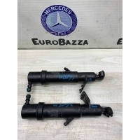 Форсунка фароомывателя Mercedes W209 Mercedes W209 CLK 2002-2009 A2098600147