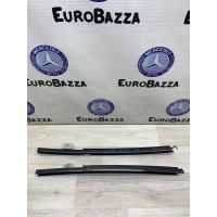 Молдинг стекла двери задней двери Mercedes W203 Mercedes W203 C 2000-2007 A2037300119