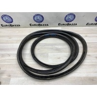 Резиновый уплотнитель багажника Mercedes W164 Mercedes W164 ML 2005-2011 A1647400078