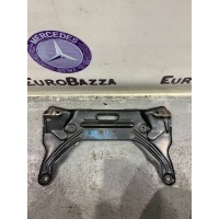 Кронштейн рулевой рейки Mercedes W211 Mercedes W211 E 2002-2009 A2116280111