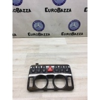 Центральная панель с кнопками Mercedes W208 Cabrio Mercedes W208 CLK 1997-2002 A2108200151