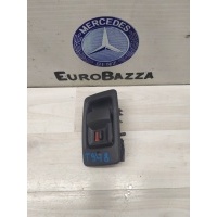 Ручка открытия багажника внутренняя Mercedes W163 Mercedes W163 ML 1997-2005 A1637600061