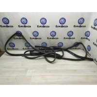 Уплотнитель капота Mercedes W219 Mercedes W219 CLS 2004-2011 A2116280398