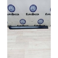 Молдинг двери задней правой Mercedes W163 Mercedes W163 ML 1997-2005 A1636900462
