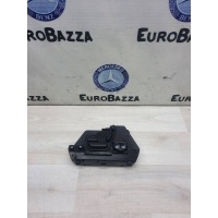 Блок управления сидением правый Mercedes W220 Mercedes W220 S 1998-2005 2208218451