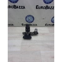 Замок капота Mercedes R230 Mercedes W230 SL 2001-2011 2308800164