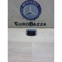 Кнопка открывания багажника Mercedes W204 Mercedes W204 C 2007-2014 A2048707051