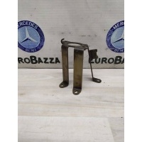 Кронштейн датчика уровня масла Mercedes М273 Mercedes X164 GL 2006-2012 A2730100440