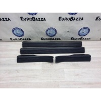 Накладка порога внутренняя Mercedes W204 Mercedes W204 C 2007-2014 A2046860336