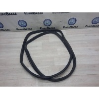 Резиновый уплотнитель багажника Mercedes W203 Mercedes W203 C 2000-2007 A2037500098