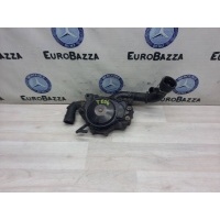 Помпа Mercedes Om651 Mercedes W204 C 2007-2014 A6512002001
