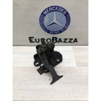 Замок капота Mercedes W203 Mercedes W203 C 2000-2007 A2038870227