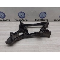 Кронштейн двигателя передний Mercedes Om651 Mercedes W212 E 2009> A6512011109