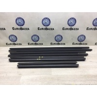 Молдинг стекла двери Mercedes W203 Mercedes W203 C 2000-2007 A2037350565