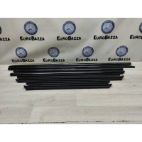 Молдинг стекла дверей Mercedes W211 Mercedes W211 E 2002-2009 A2117200124