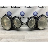 Фара ксеноновая Mercedes W208 Mercedes W208 CLK 1997-2002 A2088200161