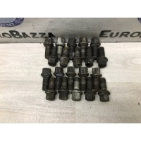 Колесный болт Mercedes W211 Mercedes W203 C 2000-2007 A0009904907