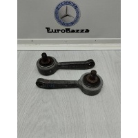 Кронштейн переднего стабилизатора Mercedes W220 Mercedes W220 S 1998-2005 A2203201689