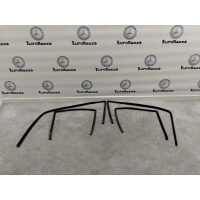 Уплотнитель стекла двери верхний Mercedes W211 Mercedes W211 E 2002-2009 A2117250125