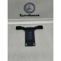 Кронштейн решетки радиатора Mercedes W209 Mercedes W209 CLK 2002-2009 A2098890090