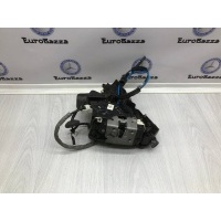 Замок двери задней правой Mercedes W204 Mercedes W204 C 2007-2014 A2047301435