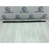 Молдинг стекла задней правой двери Mercedes W203 Mercedes W203 C 2000-2007 A2036901880