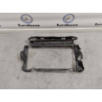 Накладка радиатора Mercedes W210 Mercedes W210 E 1995-2002 A2105052130