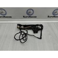 Ответная часть правой ручки двери Mercedes W220 Mercedes W220 S 1998-2005 A2207600434