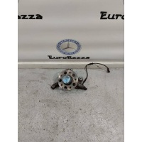 Поворотный кулак правый Mercedes W203 Mercedes W203 C 2000-2007 A2093320001