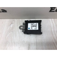 Антенный усилитель Mercedes W164 Mercedes W164 ML 2005-2011 A1648201689