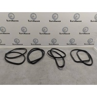 Уплотнитель дверного проема Mercedes W211 Mercedes W211 E 2002-2009 A2116970151