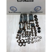 Болты подвески заднего моста Mercedes X164 Mercedes X164 GL 2006-2012 A0009906400