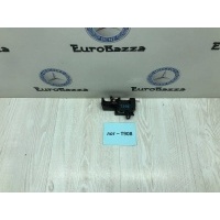 Активатор лючка бензобака Mercedes W218 Mercedes W218 CLS 2011> A2048200072