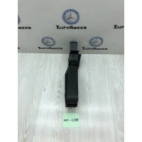Педаль газа Mercedes W203 Mercedes W203 C 2000-2007 A2113000404