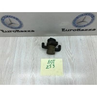 Клапан вентиляции топливного бака Mercedes W203 Mercedes W203 C 2000-2007 A0004701993